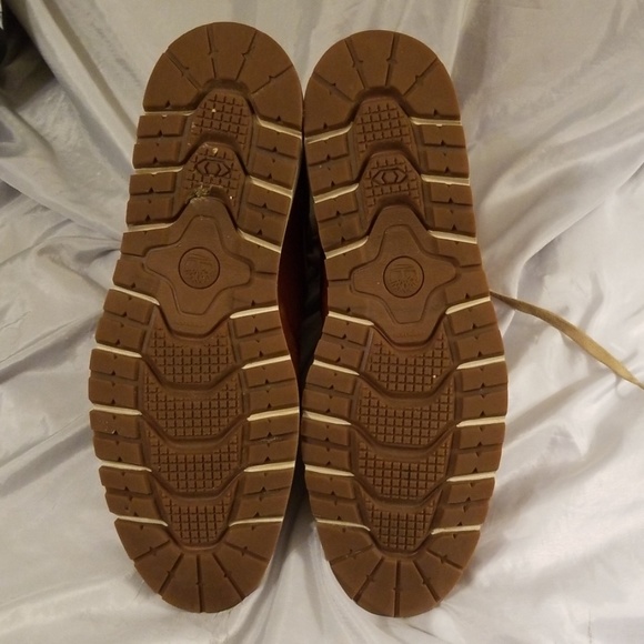 Timberland lace up boots - Picture 3 of 3
